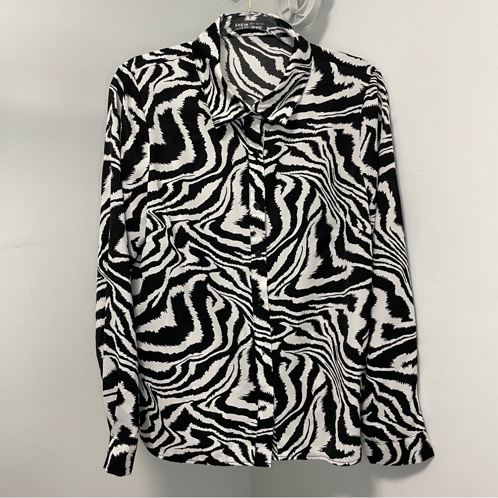 Abstract Zebra Striped Shirt, Button-Down, Black and White, Trippy, Funky, Sz XL